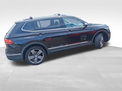 Used 2021 Volkswagen Tiguan SEL FWD image 7