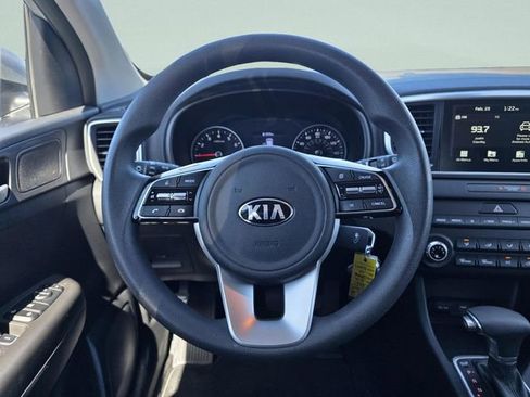 Used 2021 Kia Sportage LX image 21