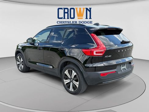 Used 2023 Volvo XC40 Recharge Plus AWD/4WD image 5