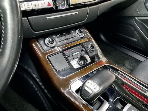 Used 2016 Audi A8 L 4.0T image 16