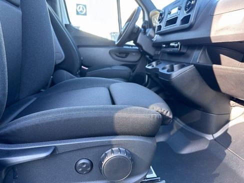 New 2025 Mercedes-Benz Sprinter 3500 image 26