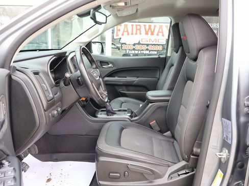 Used 2022 GMC Canyon AT4 image 13