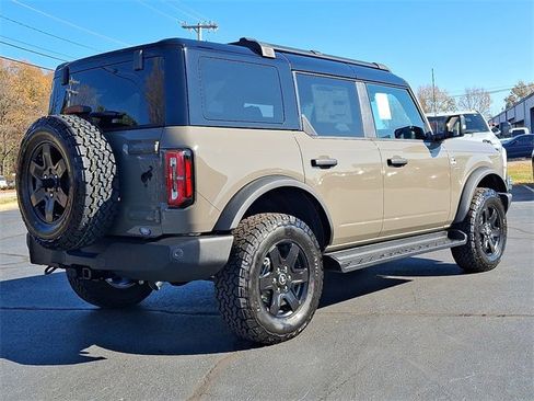 New 2025 Ford Bronco Outer Banks image 7