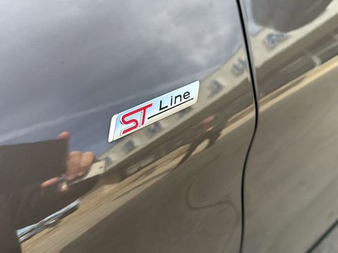 New 2026 Ford Explorer ST-Line image 4