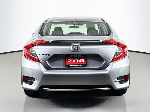 Used 2019 Honda Civic EX image 4