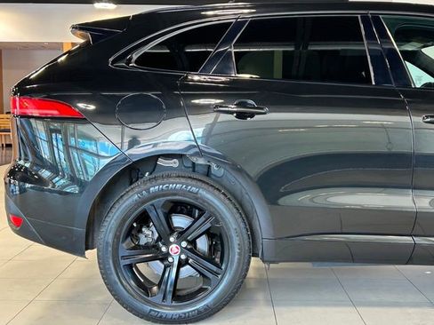 Used 2020 Jaguar F-PACE Checkered Flag image 17