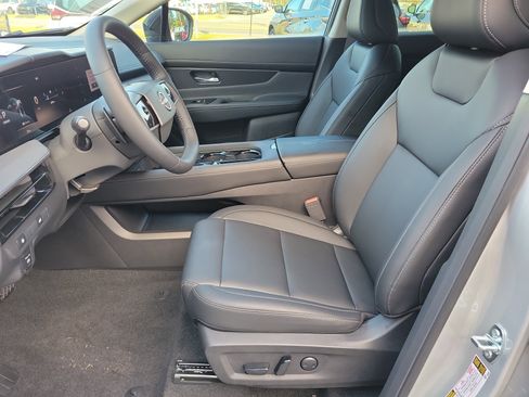 New 2025 Nissan Murano SV image 13