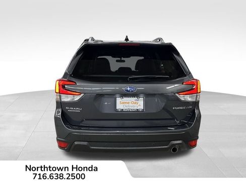 Used 2024 Subaru Forester Limited AWD/4WD image 20