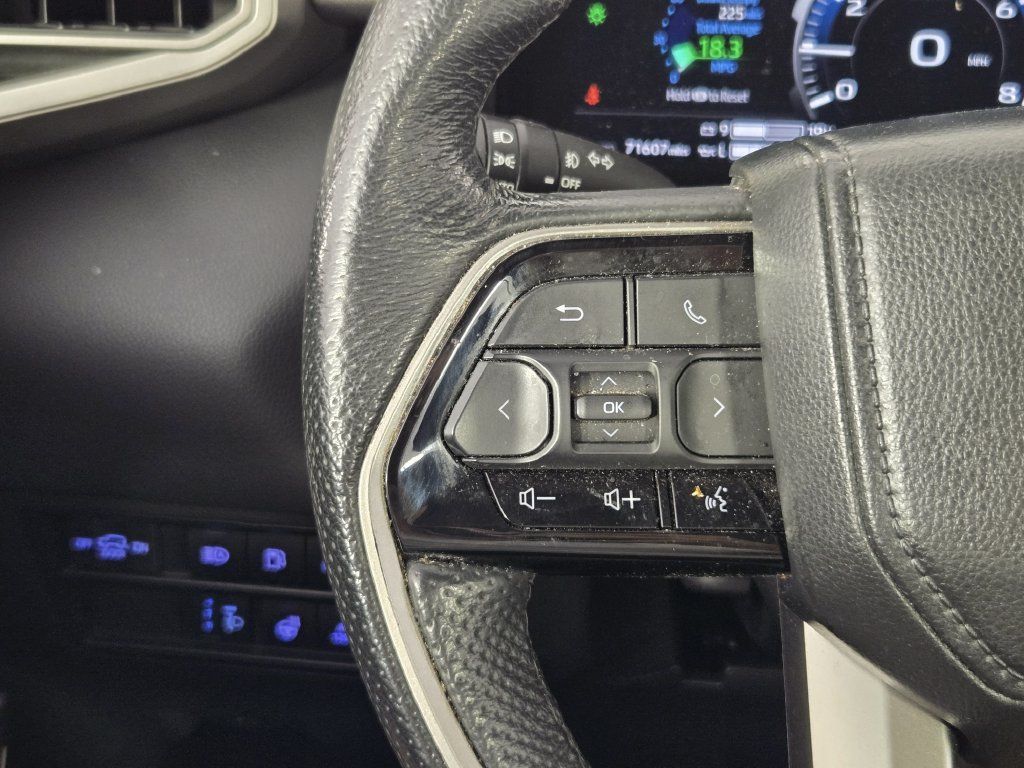 Used 2023 Toyota Sequoia Limited AWD/4WD image 31