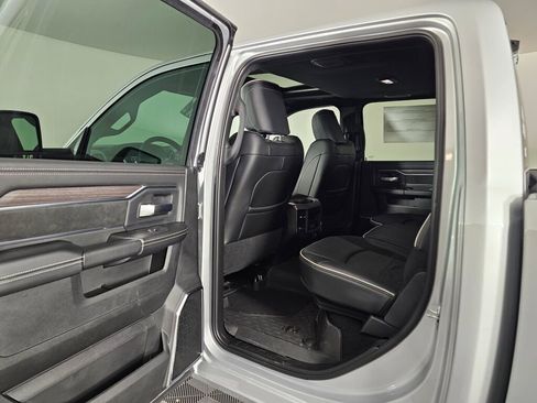 New 2026 RAM 3500 Laramie w/ Night Edition AWD/4WD image 34