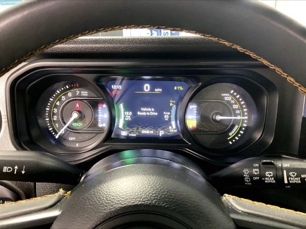 Used 2024 Jeep Wrangler Unlimited AWD/4WD image 25