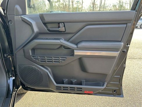 New 2026 Toyota Tacoma SR5 image 10