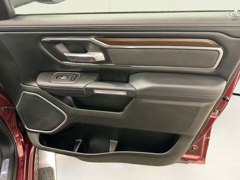 Used 2022 RAM 1500 Laramie image 32