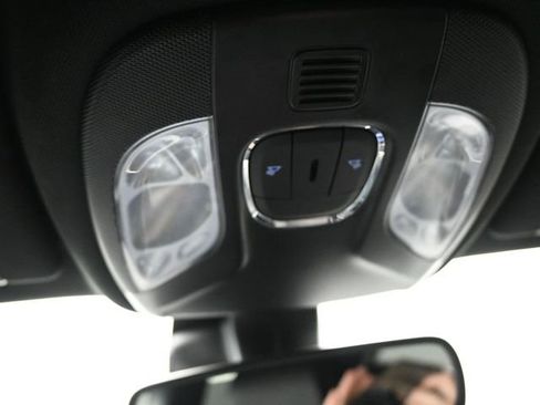 Used 2025 Jeep Compass Trailhawk w/ Trailer Tow Group image 33