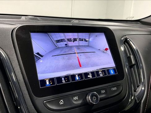 Used 2022 Chevrolet Equinox RS w/ RS Leather Package FWD image 27