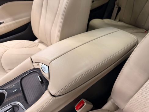 Used 2017 Buick Envision Premium image 38