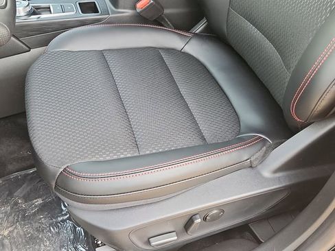 New 2026 Ford Escape ST-Line w/ Tech Pack #1 AWD/4WD image 8