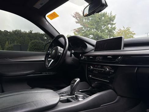 Used 2018 BMW X6 sDrive35i RWD image 6