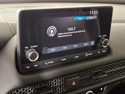 Used 2023 Honda HR-V Sport image 3
