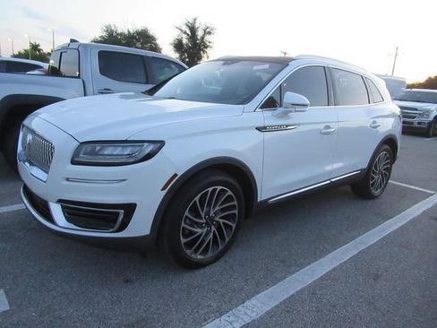 Certified 2020 Lincoln Nautilus Reserve FWD image 3
