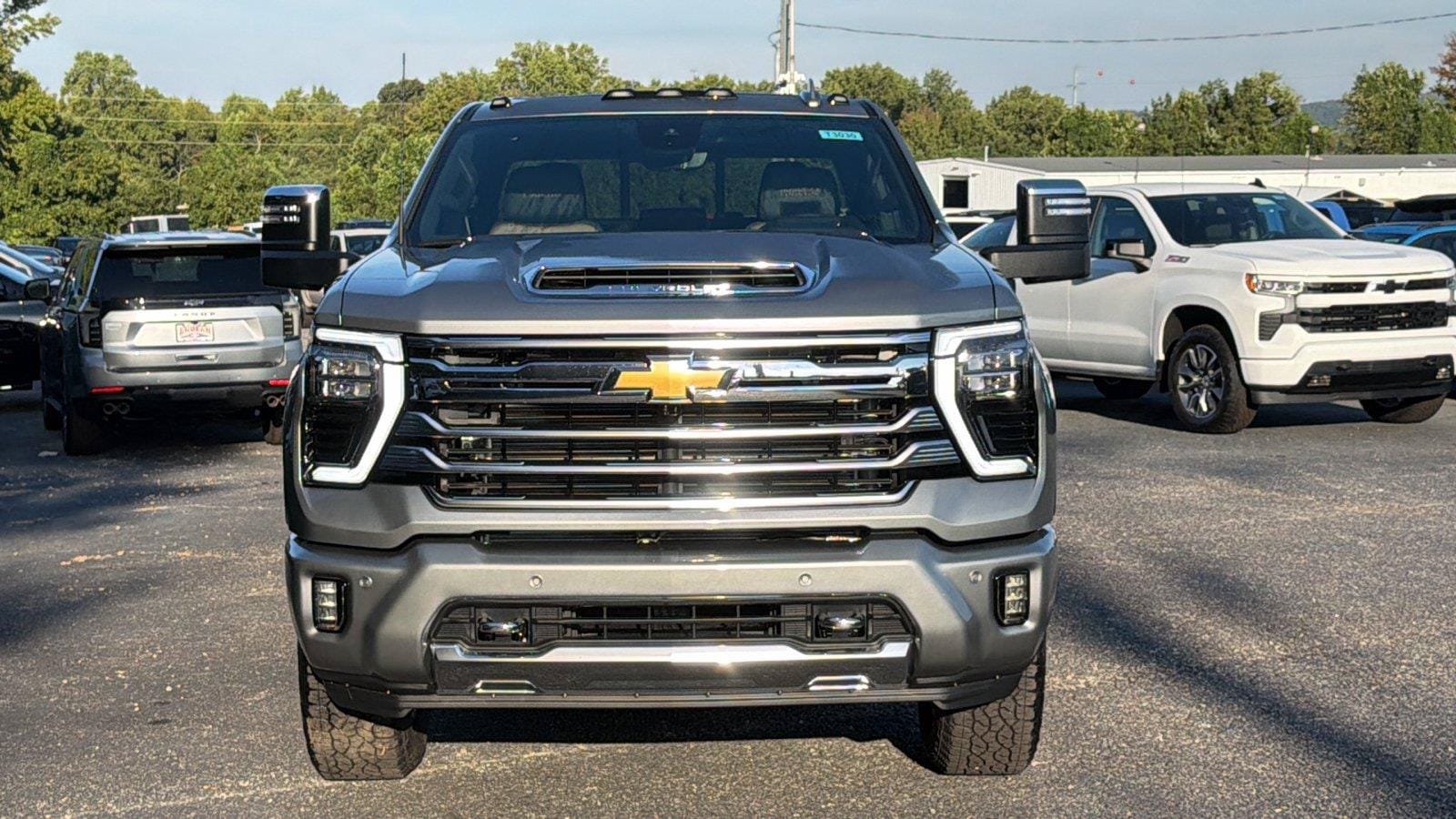 New 2026 Chevrolet Silverado 1500 RST w/ RST Select Package AWD/4WD image 2