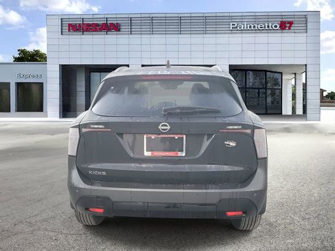 New 2026 Nissan Kicks SV w/ SV Premium Package FWD image 4