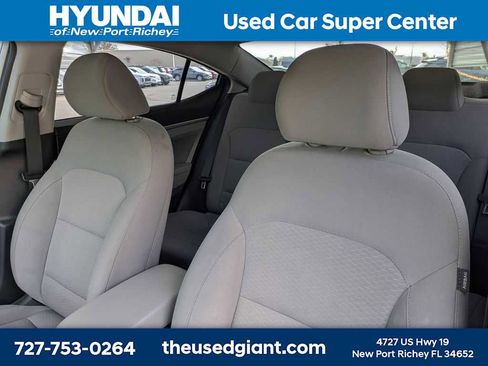 Used 2019 Hyundai Elantra SEL image 7