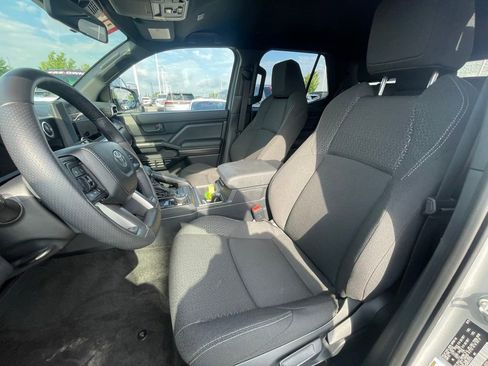 Used 2025 Toyota 4Runner SR5 image 20