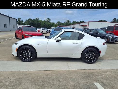 Used 2025 MAZDA MX-5 Miata RF Grand Touring RWD image 8
