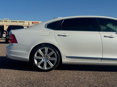 Used 2018 Volvo S90 T6 Inscription w/ Convenience Package AWD/4WD image 17