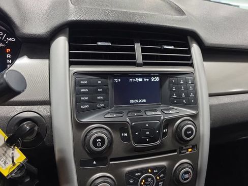 Used 2014 Ford Edge SEL FWD image 8