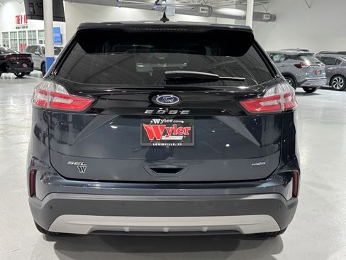 Used 2024 Ford Edge SEL image 19