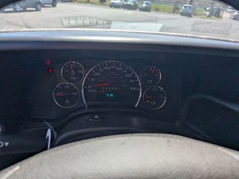 New 2026 GMC Savana 3500 w/ Driver Convenience Package RWD image 18