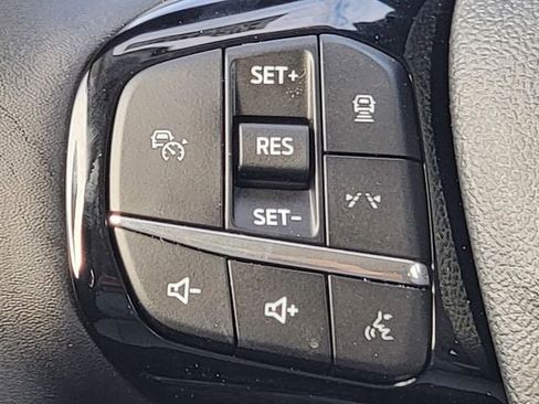 New 2026 Ford Escape Platinum w/ Premium Technology Package image 32