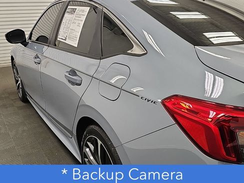 Used 2024 Honda Civic Touring image 7