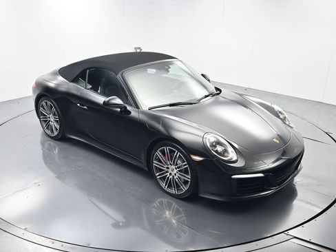 Certified 2019 Porsche 911 Carrera 4S AWD/4WD image 39