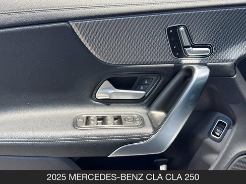 Used 2025 Mercedes-Benz CLA 250 image 13