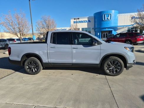 New 2026 Honda Ridgeline Sport image 10