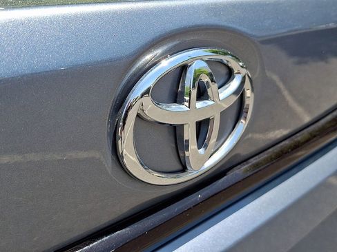 Used 2024 Toyota Corolla LE FWD image 29