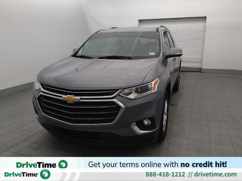 Used 2021 Chevrolet Traverse LT FWD image 1