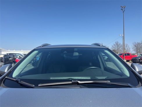 Used 2023 Buick Encore GX Select w/ Sport Touring Package image 25