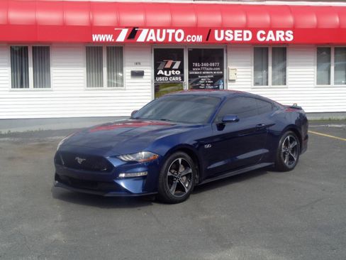 Used 2018 Ford Mustang GT RWD image 10