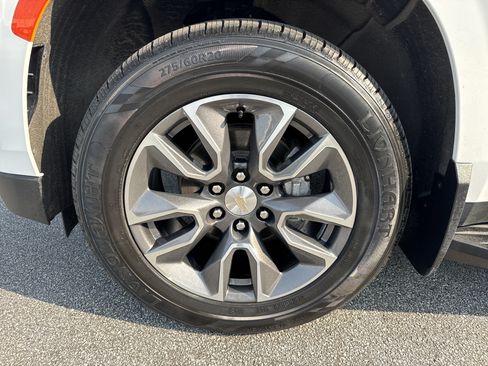 Used 2023 Chevrolet Tahoe LS AWD/4WD image 13