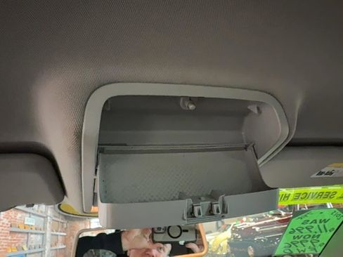 Used 2015 Volkswagen Passat 1.8T S image 36