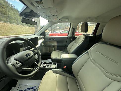 New 2026 Ford Maverick Lariat w/ 4K Tow Package image 8