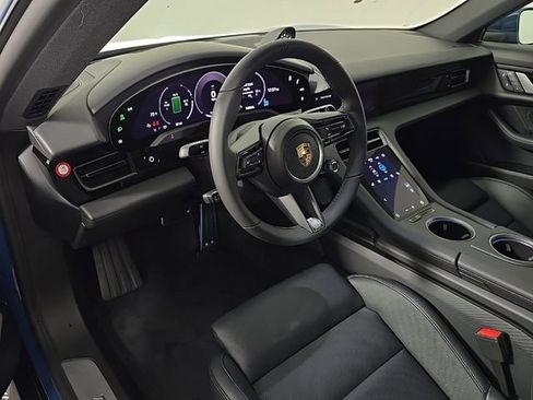 Certified 2025 Porsche Taycan image 4