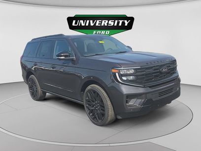 New 2026 Ford Expedition Platinum w/ Stealth Performance Package