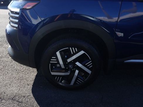 New 2026 Nissan Kicks SV image 11