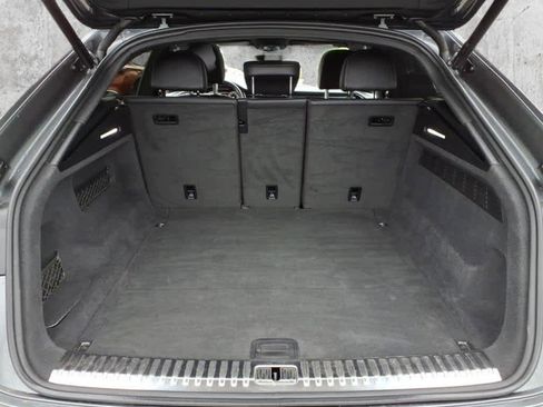 Used 2019 Audi Q8 Prestige w/ Year 1 Package image 13