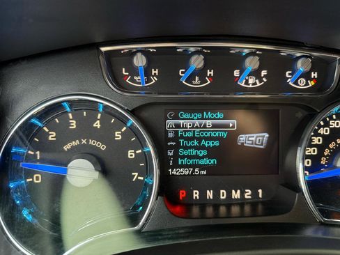 Used 2013 Ford F150 King Ranch w/ King Ranch Luxury Pkg image 24